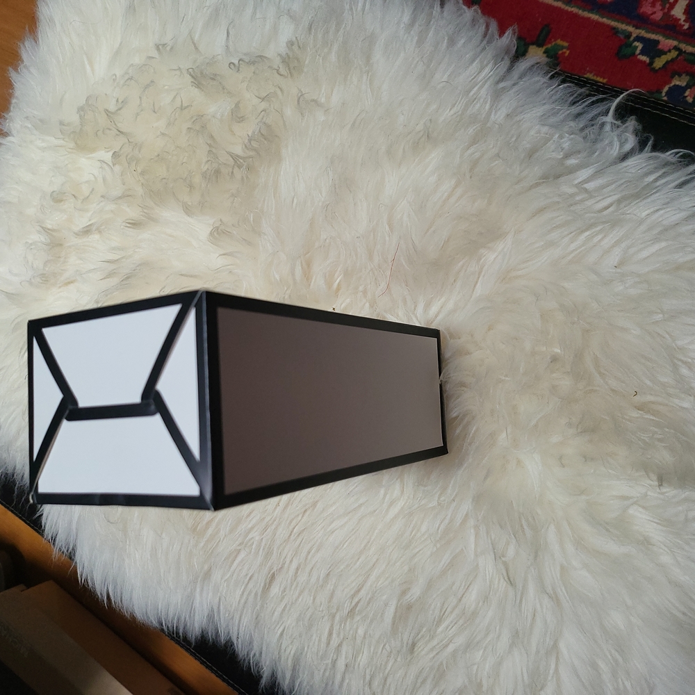 Chanel box - Picture 2 of 4